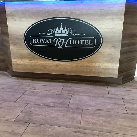 Royal Hotel Cserkeszőlő Kültér fotó